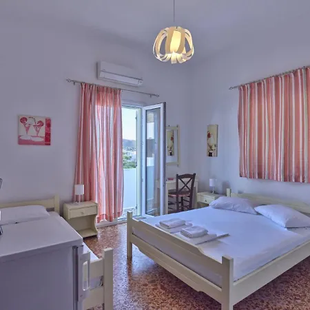 Anna Spanou Parikia (Paros)